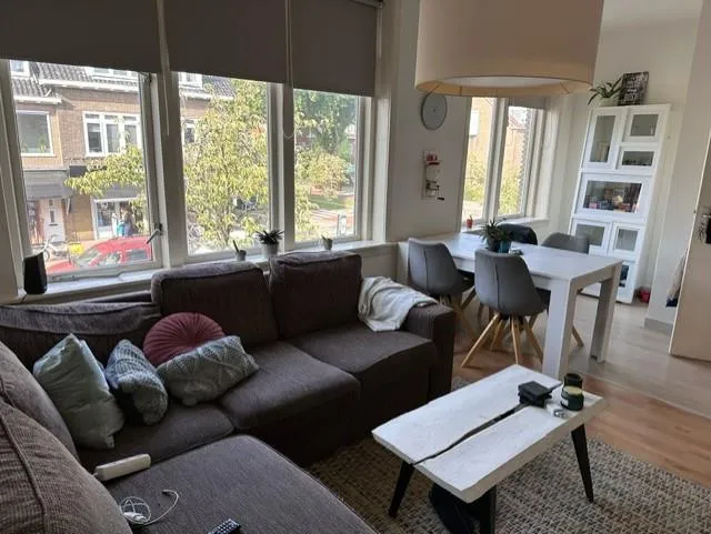 Soggiorno - 2-Bedroom Apartment in Utrecht, Oog-in-Al
