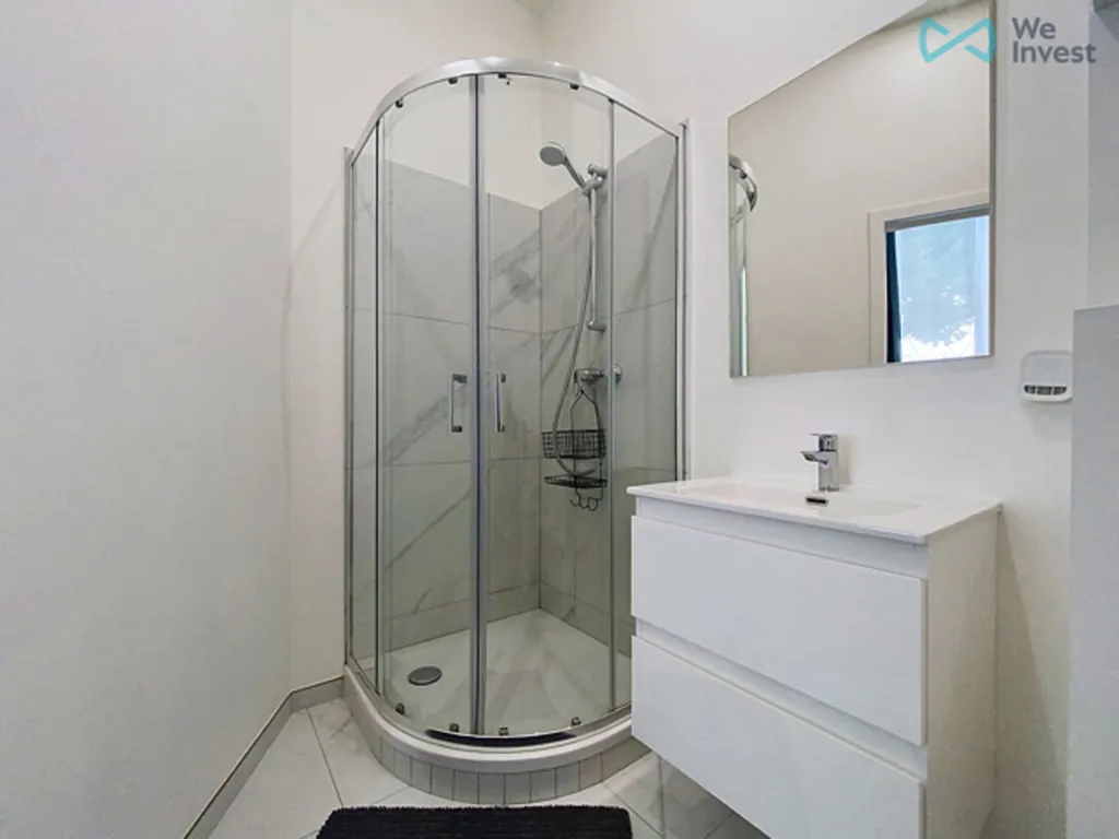 Bagni - Furnished Studio in Dynamic Brussels Quarter