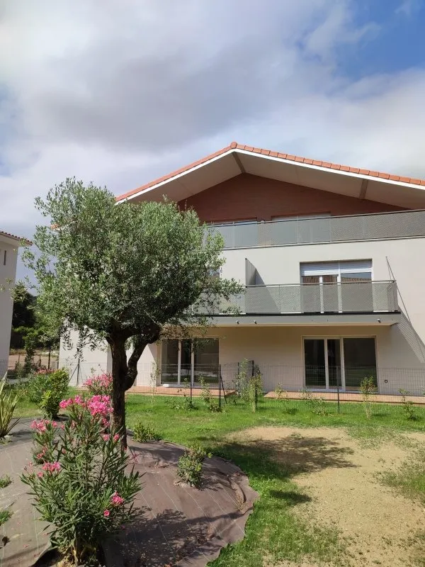 Extérieur - Appartement 3 Pièces avec Jardin à Castanet-Tolosan