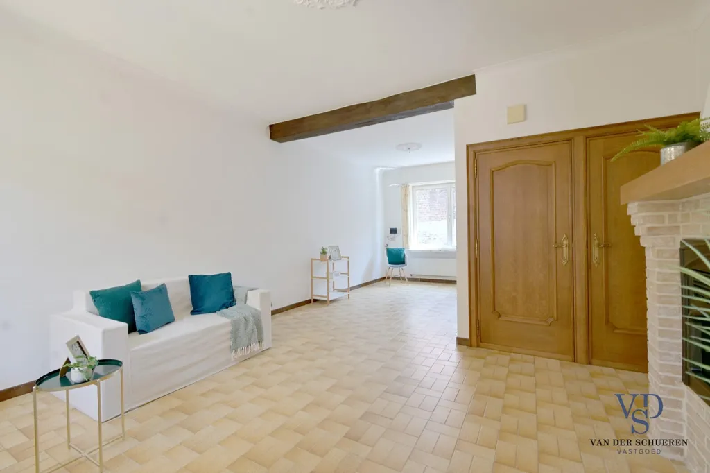 Séjour - Maison Charmante avec Jardin à Gavere