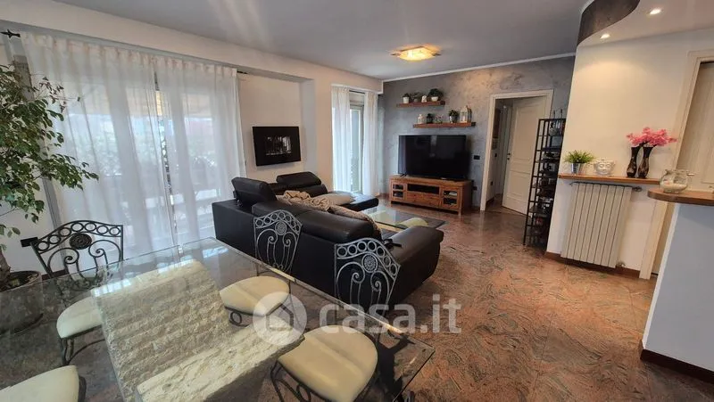 Elutuba - Apartment with Large Terrace in Sondrio