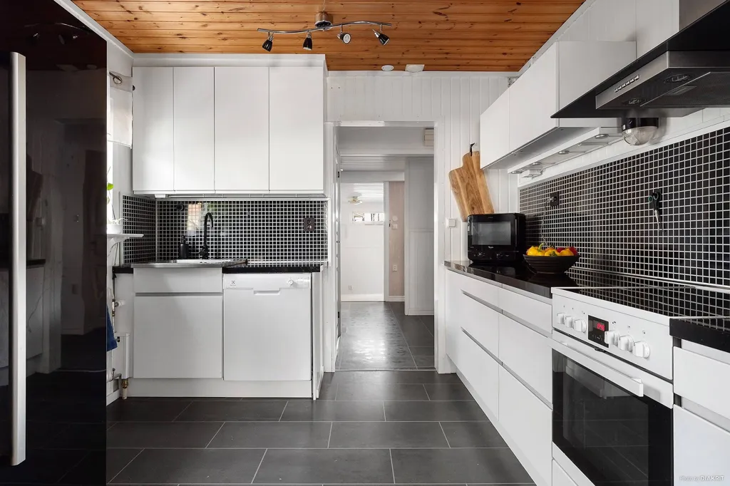 Cucina - Funkis Villa with Garden in Borås
