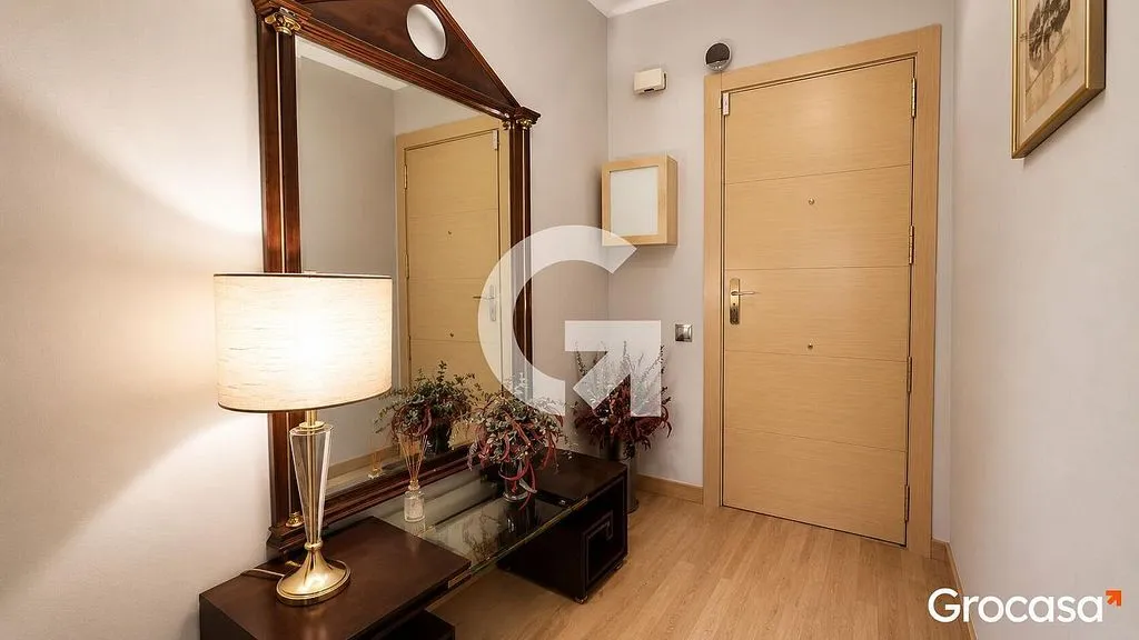 hallway_entrance