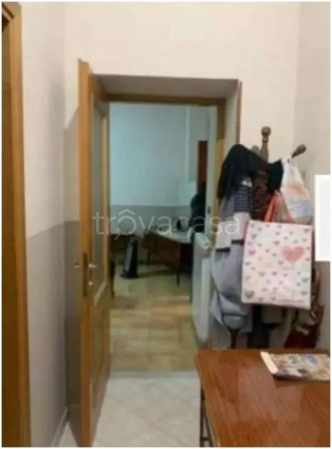 hallway_entrance