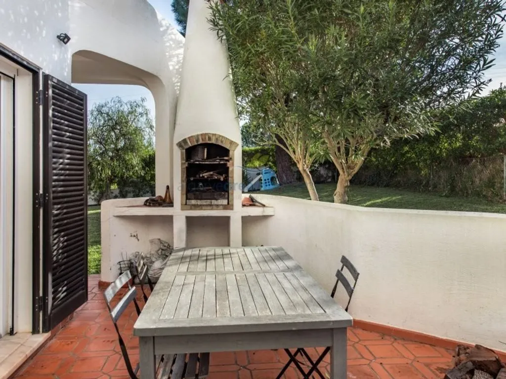 Terrass - Luxury Villa with Pool in Porches, Lagoa