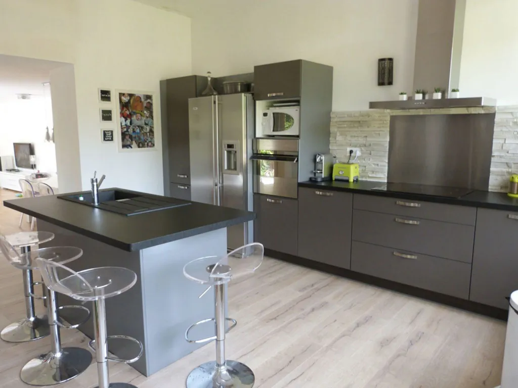 Cuisine - Bungalow neuf avec 3 chambres à Précy-sur-Oise