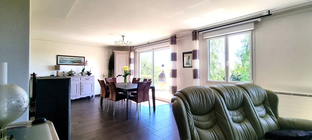 Soggiorno - Spacious House with Garden in Talensac