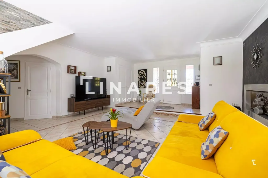 Soggiorno - Villa with Pool in Simiane-Collongue
