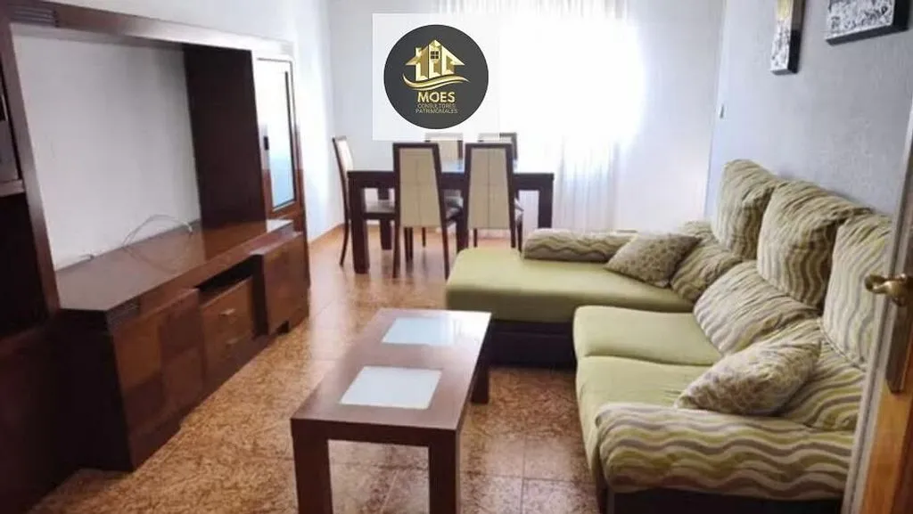 Séjour - Apartment with Balcony in Torredonjimeno