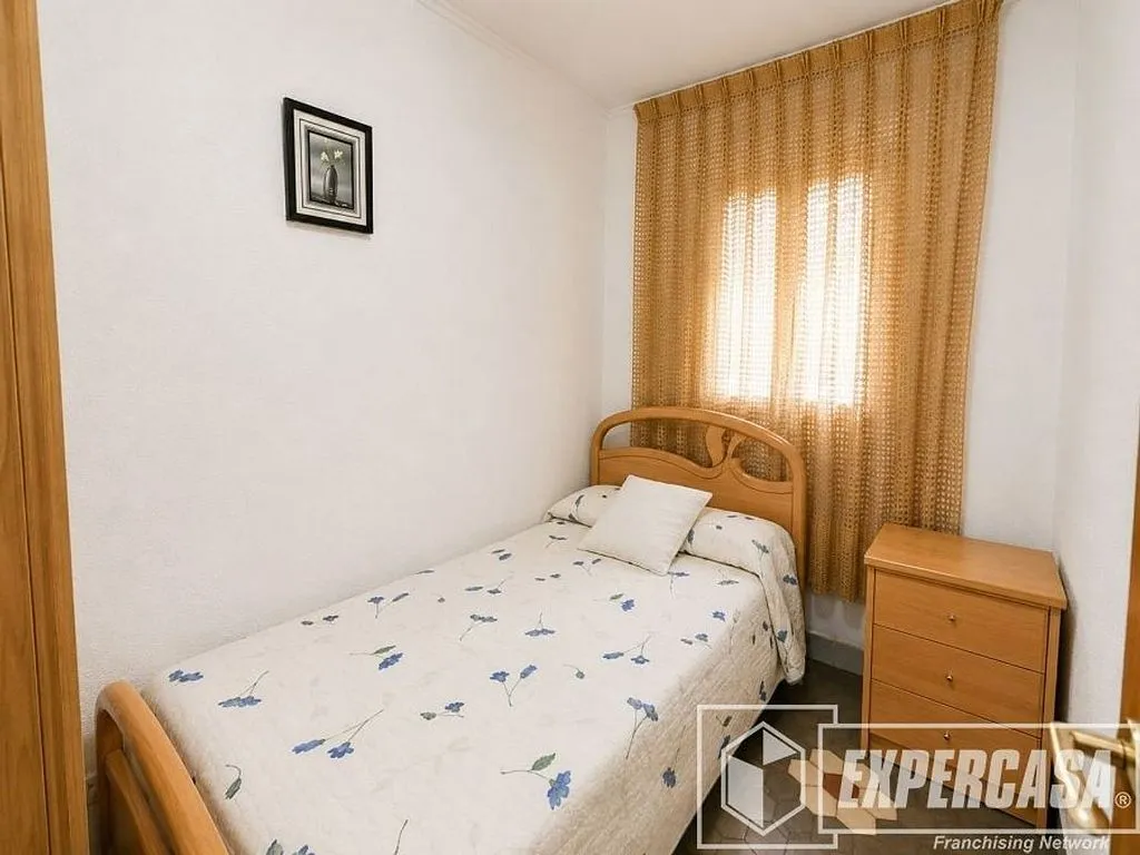 Magamistoad - Bright Apartment with East View in Manises