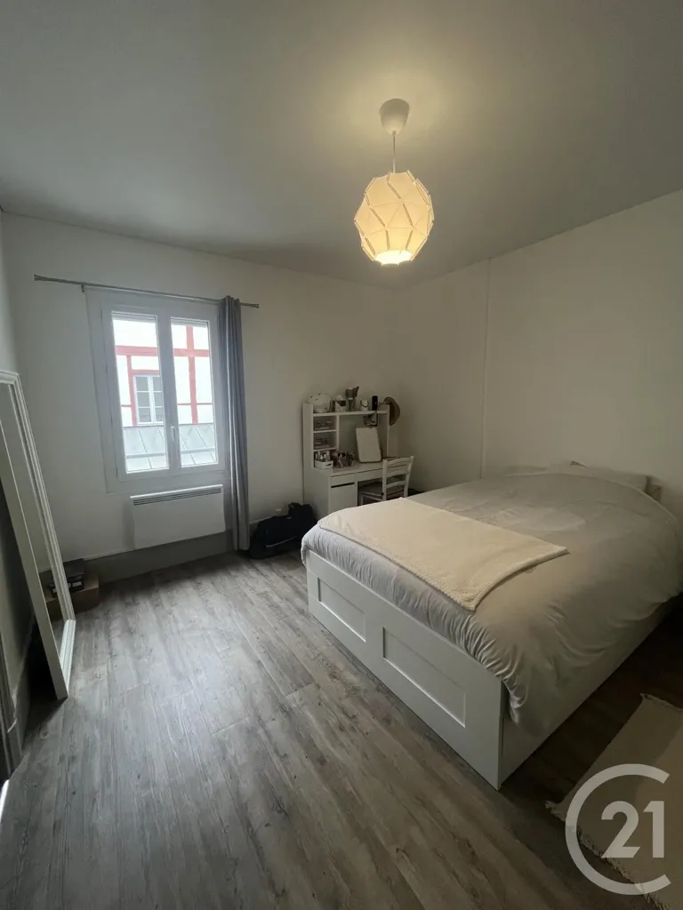 Chambres - Appartement Refait à Neuf avec Locataire à Chalon-sur-Saône