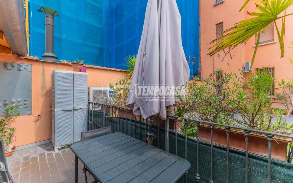 Terrass - Mansarded Flat with Terrace in Milan