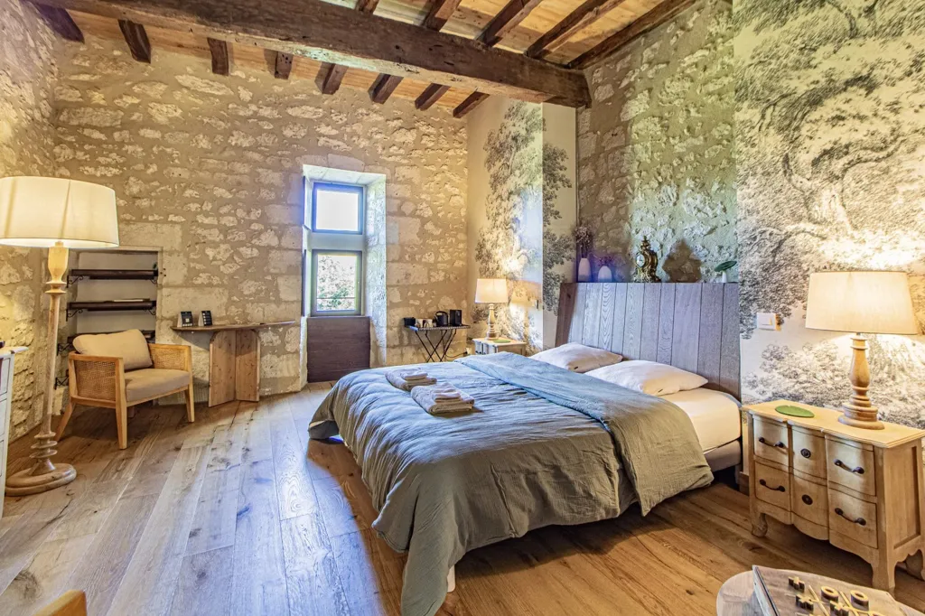 Chambres - Domaine de Prestige avec Piscine Intérieure