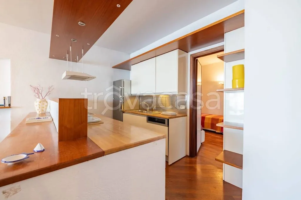 Cucina - Luxury Flat with Seafront Balcony in Bordighera