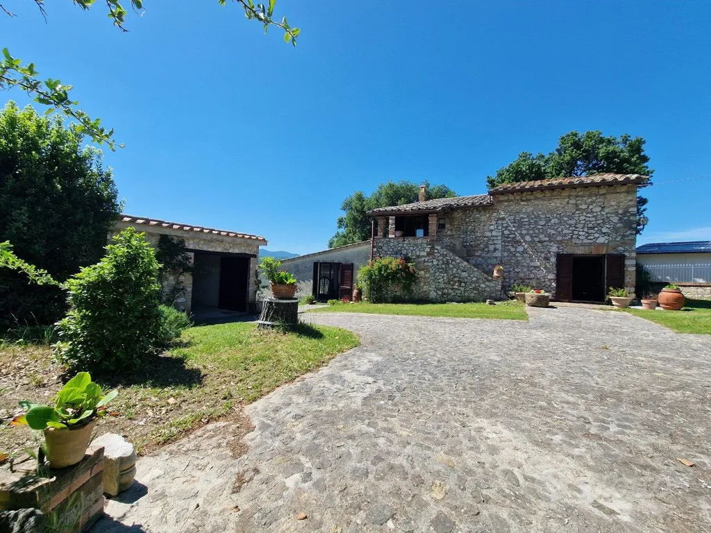 Välivaade - Rustic Stone Casale with Panoramic View in Umbria