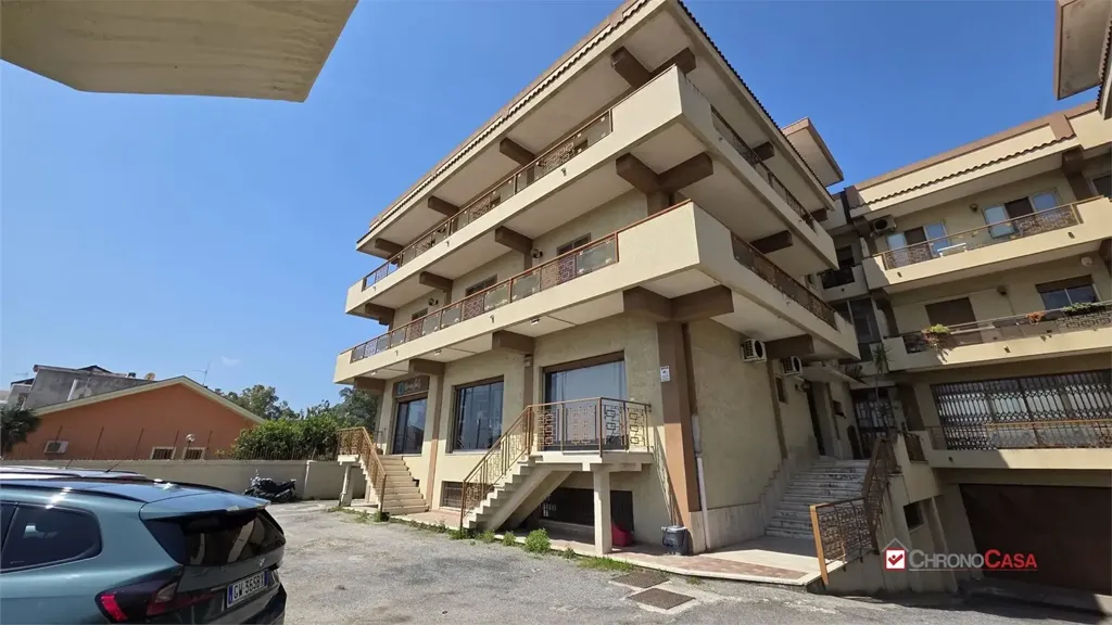 Välivaade - Panoramic Apartment with Balconies in Mili