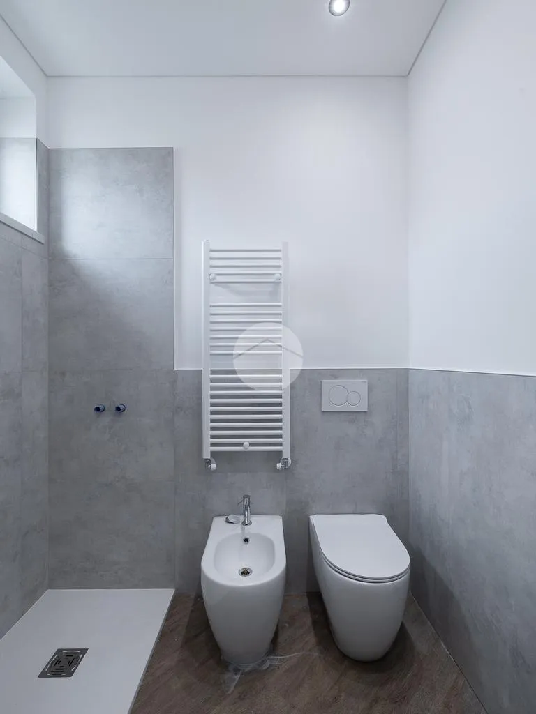 Bagni - Rustic-Style Flat with Balcony in Chieri