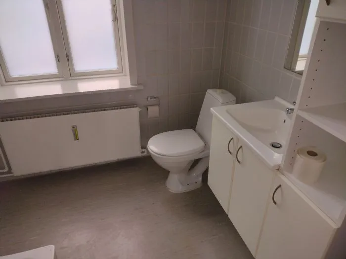 Salles de bain - Renovated Flat with Balcony in Odense C