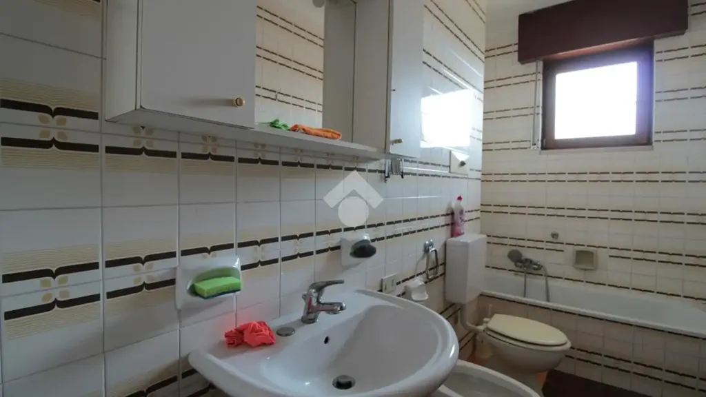 Appartement 4 pièces à IT