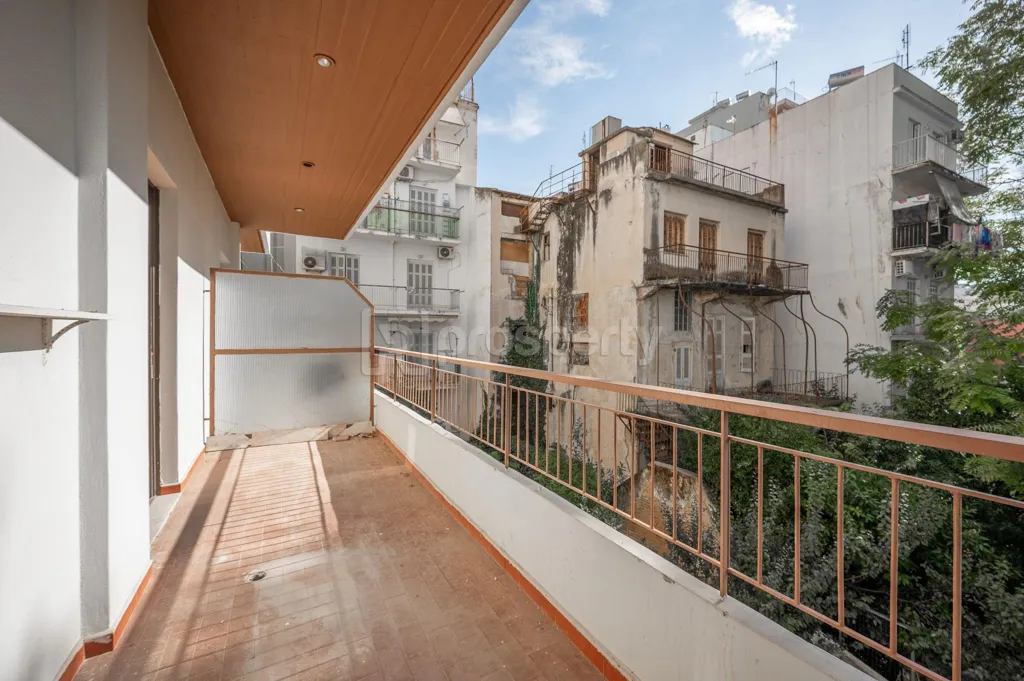 Balcon - Apartment with Balconies in Patras Historic Centre