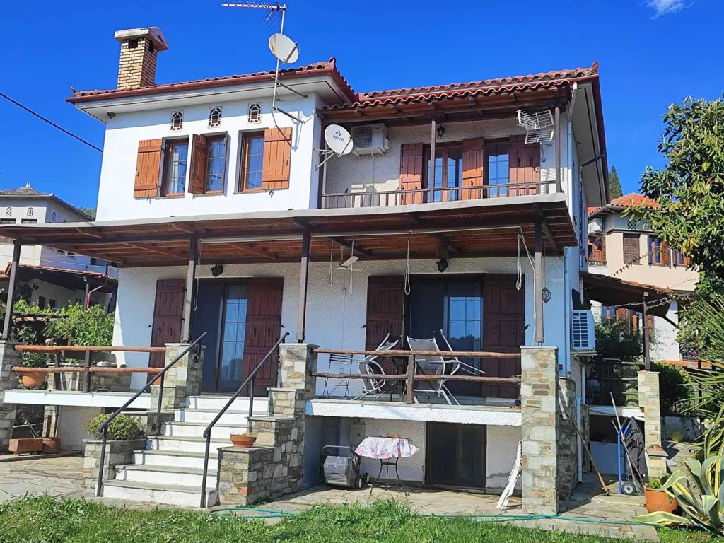Esterno - Detached House with Sea View in Cyprus