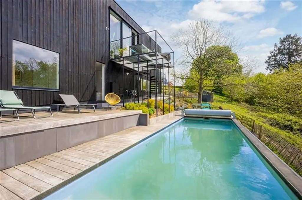 Bassein - Contemporary Villa with Pool in Argenteau