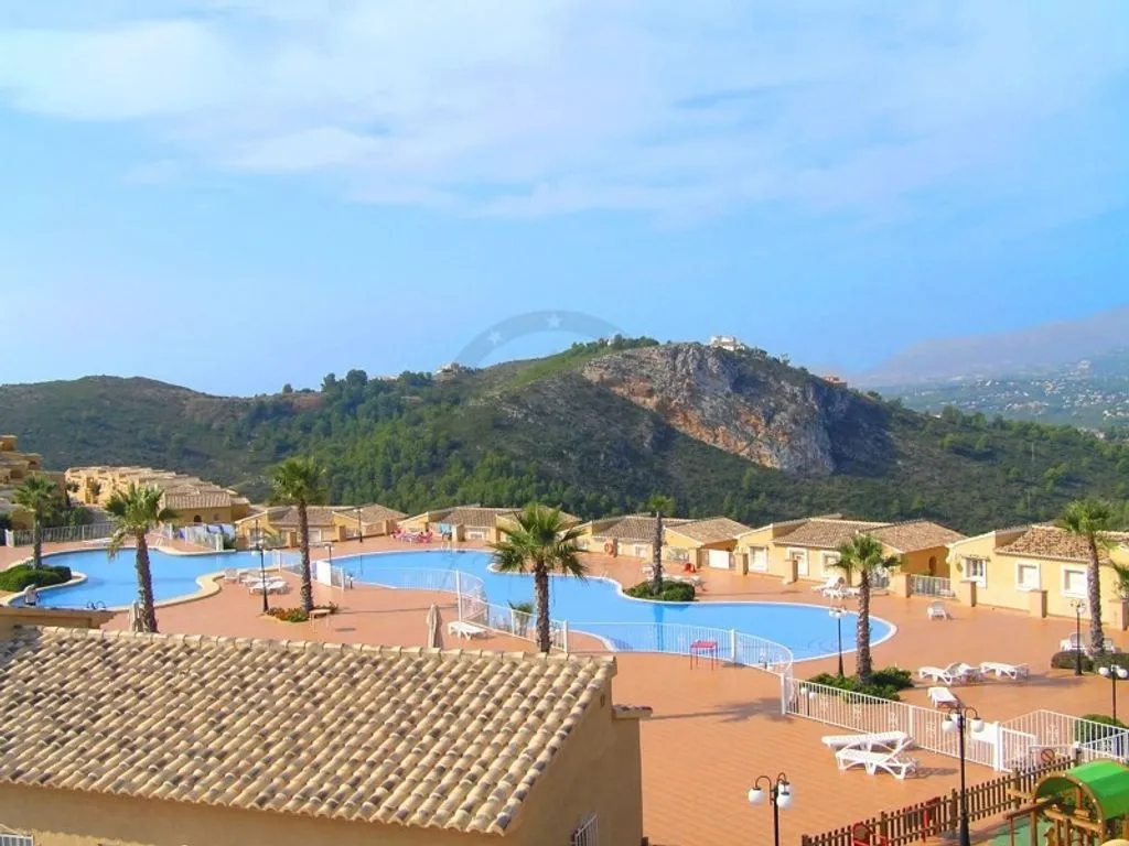 Bassein - Contemporary Apartment with Private Garden in Benitachell