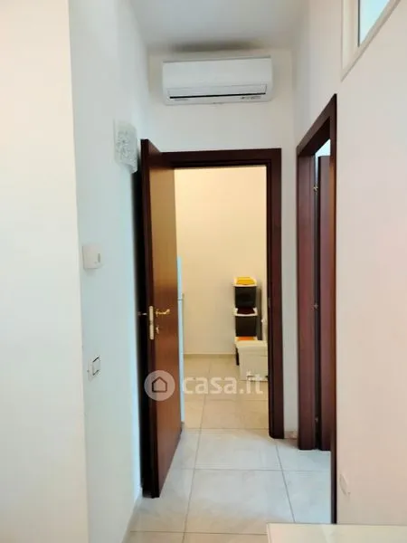 Esik - Rented Duplex with Terrace in Bari