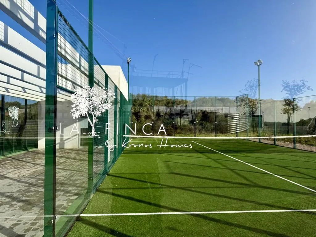 Välivaade - Golf Villa with Sea Views in Sotogrande