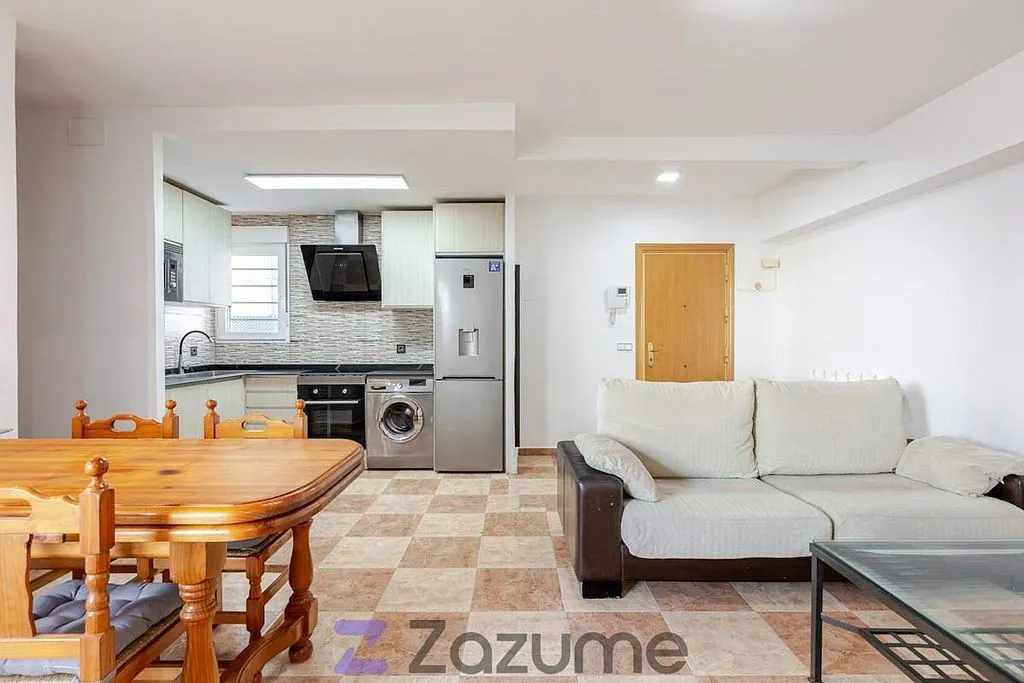 Salle à manger - Furnished Flat with Terrace in Vista Alegre, Madrid