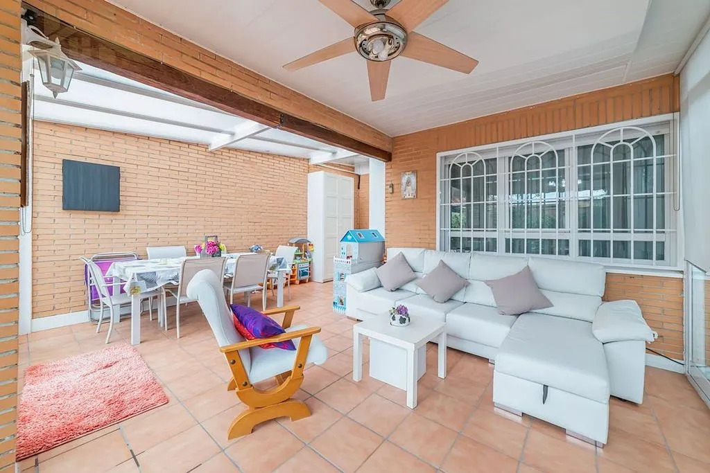 Terrass - Terraced House with Pool in El Leguario