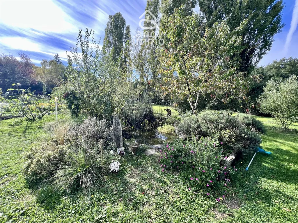 Giardino - House with Enclosed Land in Marçay