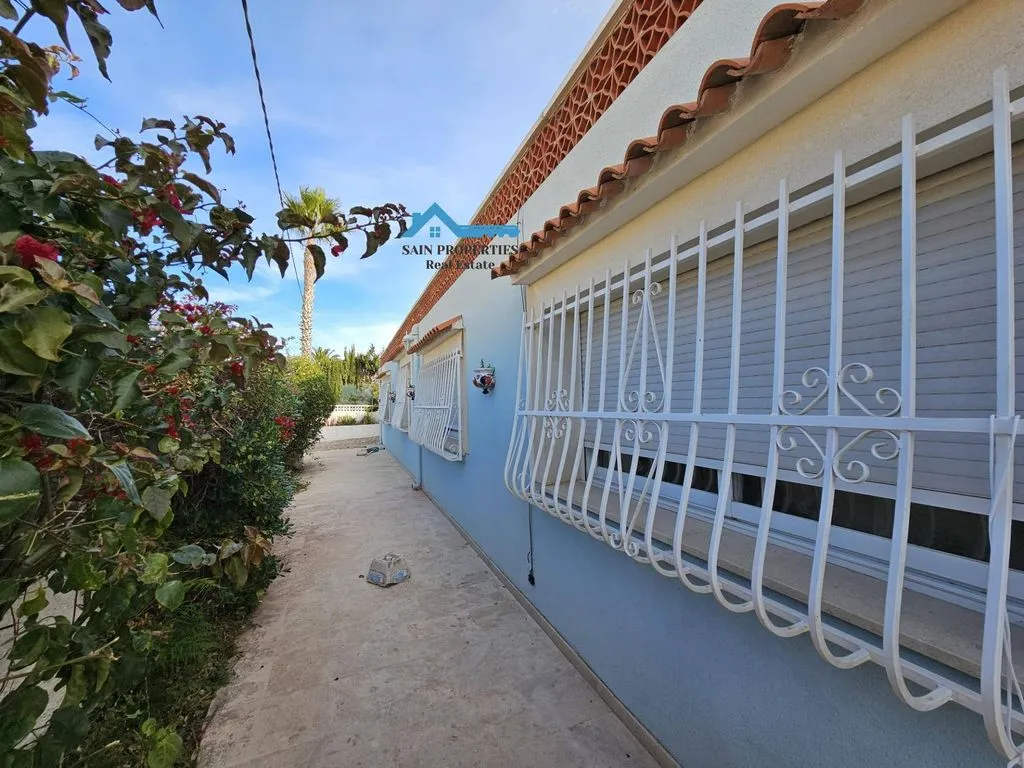 Välivaade - Luxury Villa with Pool in Colonia Escandinavia