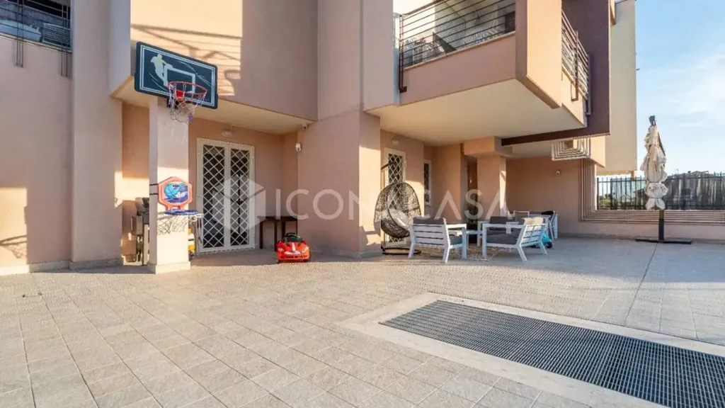 Terrace - Triplex with Large Terrace in Ciampino
