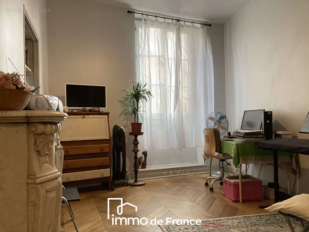 Séjour - Appartement Type 2 en Centre-ville à Rodez