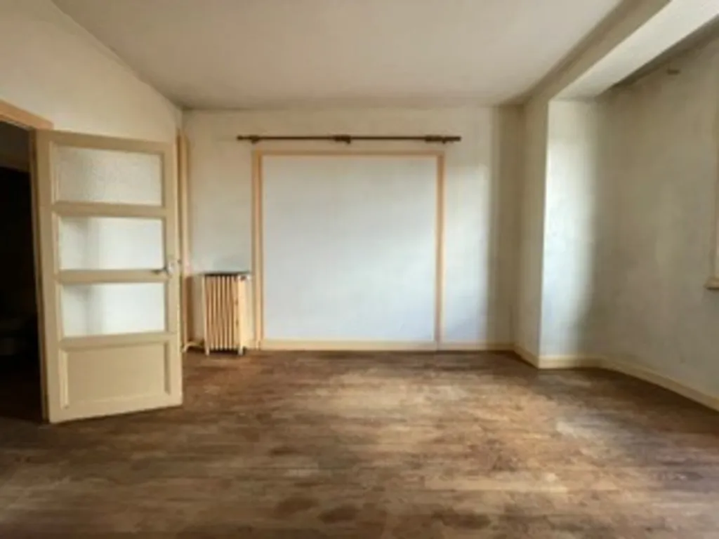 Pièces - Appartement 5 Pièces avec Ascenseur à Clermont-Ferrand