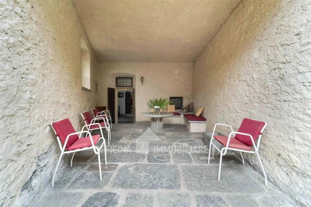 Jardin - Luxury Villa with Garden in Sondrio
