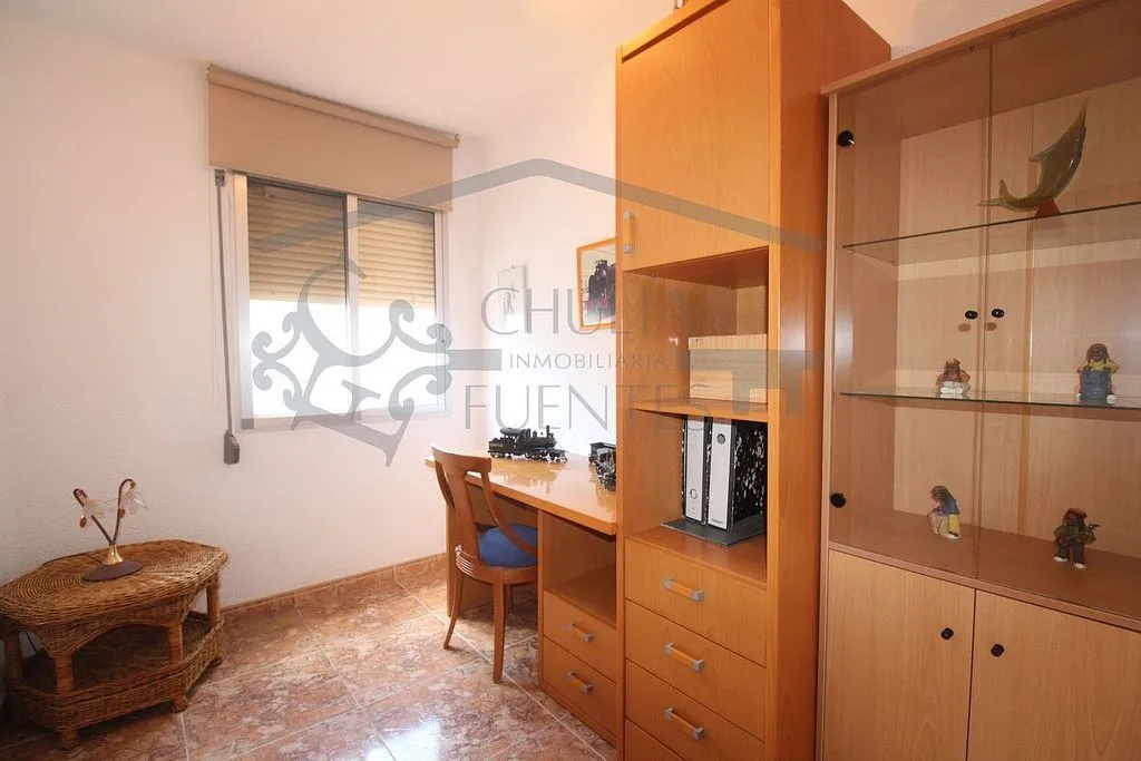 Office - Apartment with Pool in Malvarrosa, Valencia
