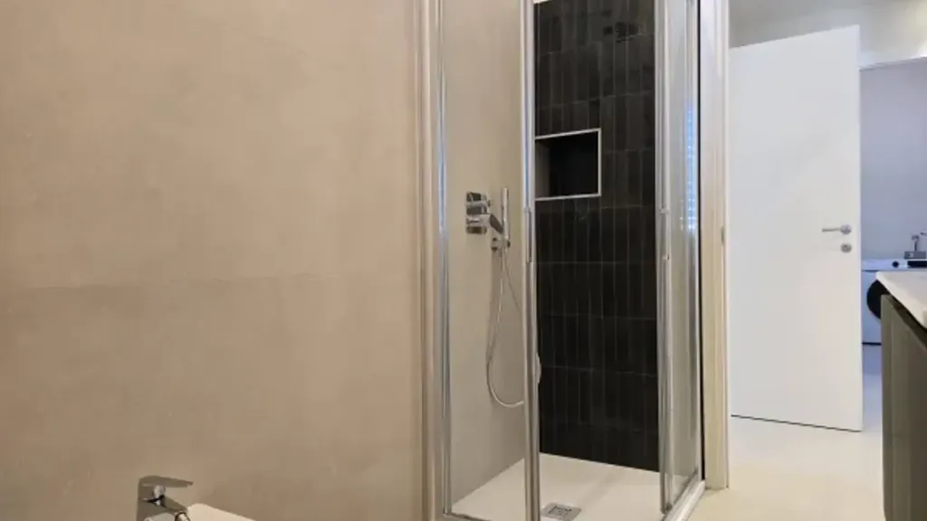 Vannitoad - Modern Apartment with Terraces in Parma