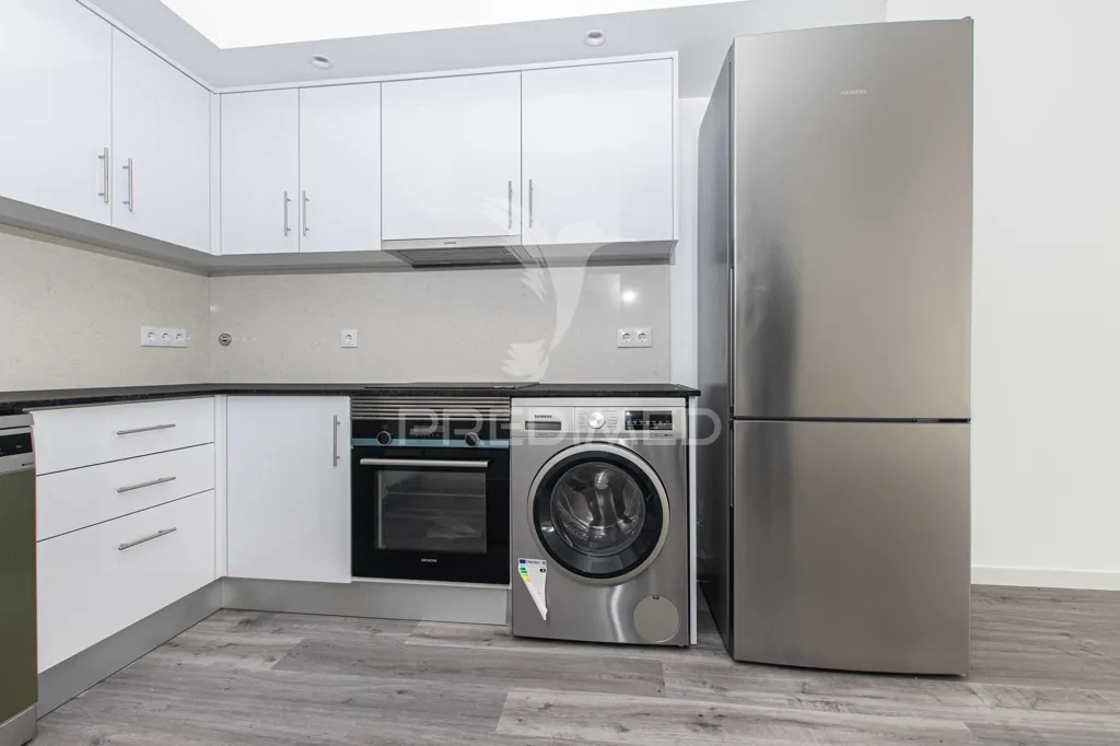 Cuisine - New T2 Apartment with Central Location in Azambuja