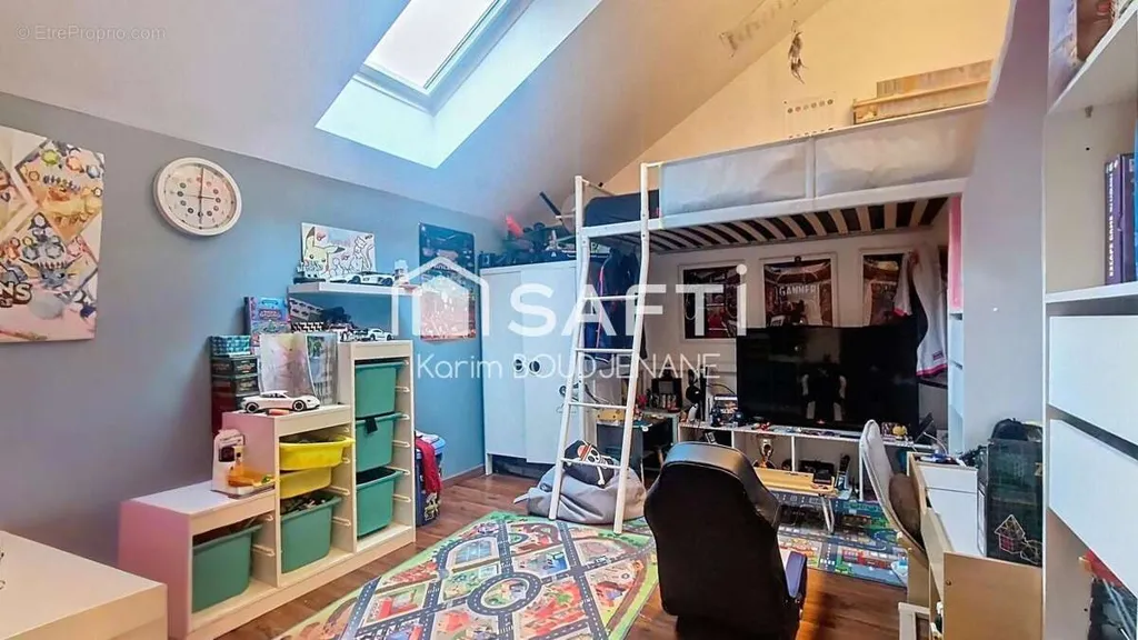 Magamistoad - Charming Flat with Terrace in Seugy