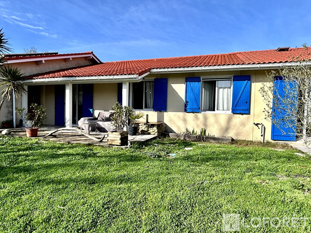 Esterno - 6-Piece House with Pool in Le Teich