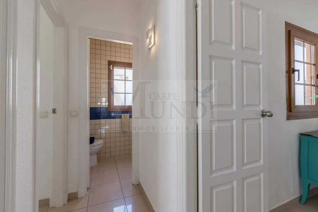 Vannitoad - Renovated Villa with Rooftop Terrace in Corralejo