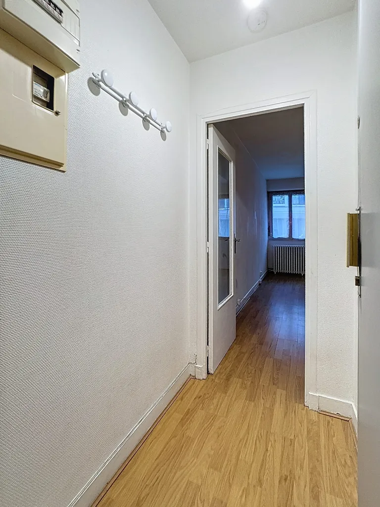 Studio near Pont de Saint-Cloud, Saint-Cloud