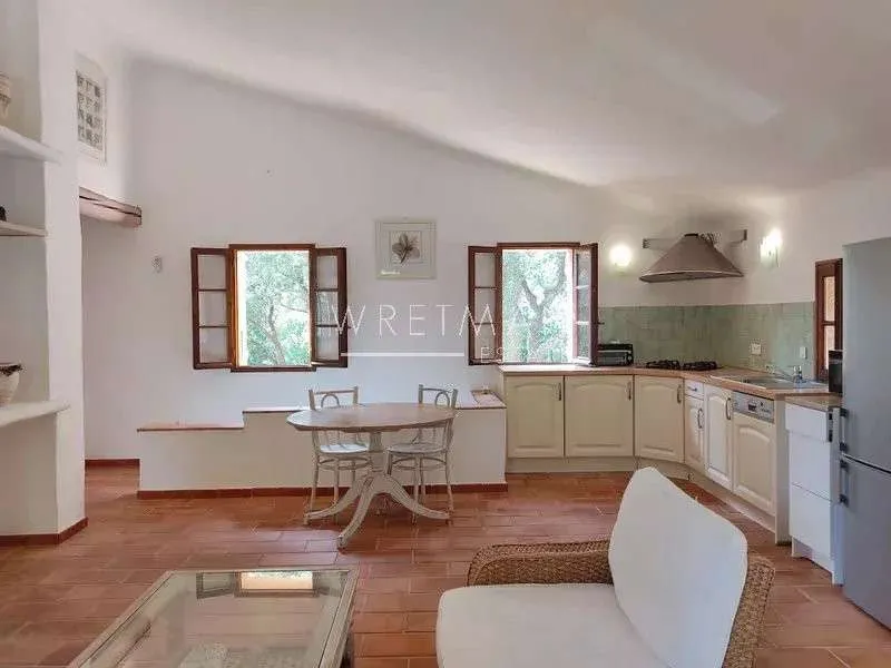 Cuisine - Bastide avec Terrain à La Garde-Freinet