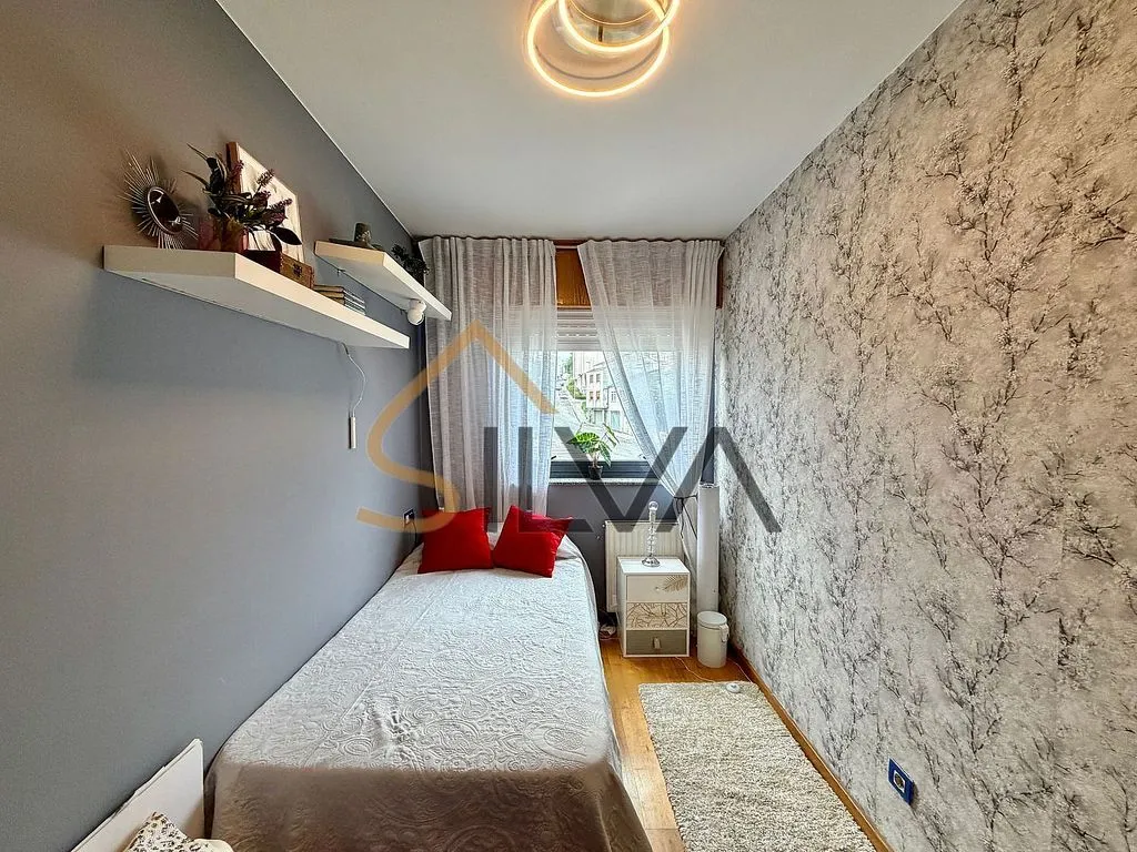 Chambres - Furnished Flat with Garage in Calzada Das Gándaras