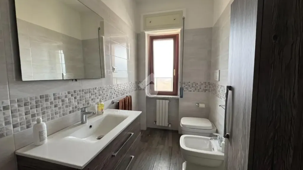 Salles de bain - Apartment with Terraces in Cosenza