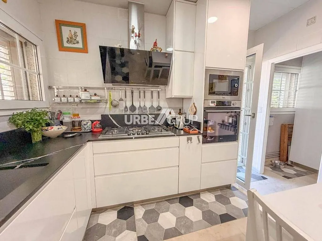 Cuisine - Luxury House with Pool in Castellbisbal
