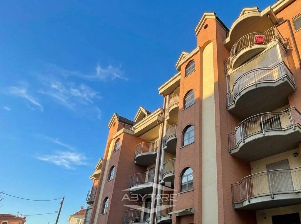 Extérieur - Two-Level Apartment with Terraces in Nichelino