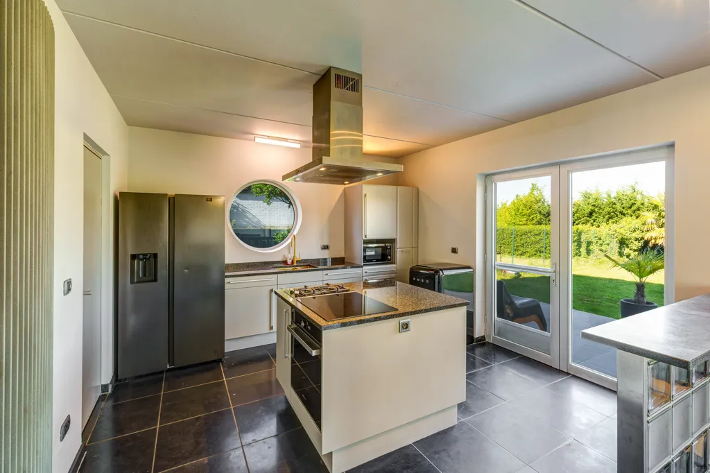 Cucina - Villa with Extensive Kellergeschoof in Putte